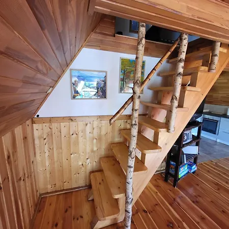 Letniskowy Caloroczny 94c Chalet